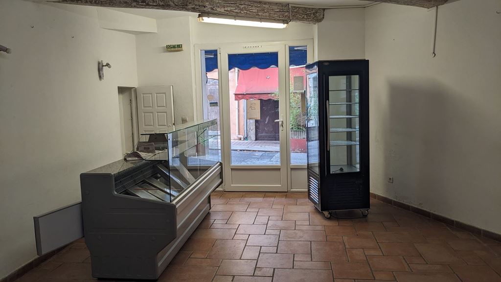 Appartement Local commercial BARGEMON 110000€ ARCHI-IMMO